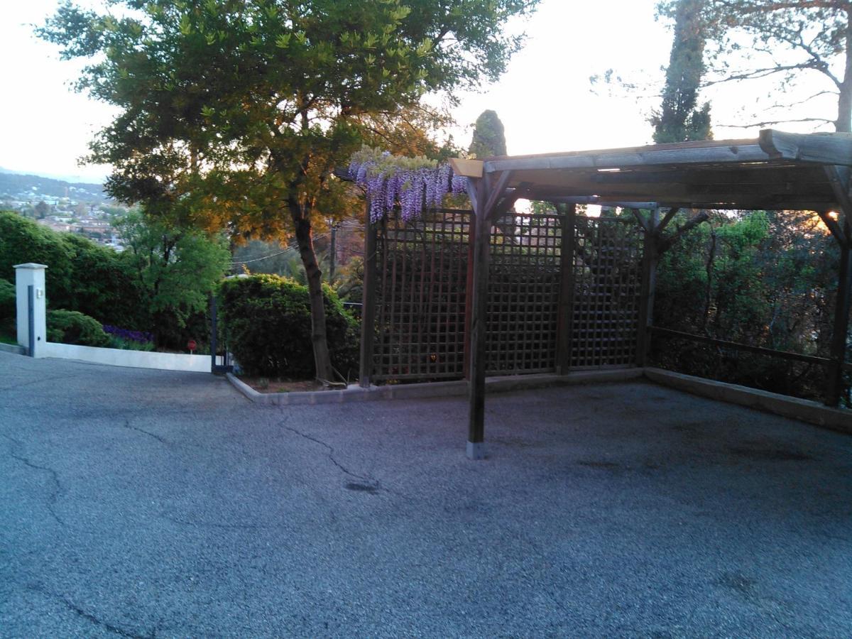 La Villa D'Olivene Cuers Exterior photo